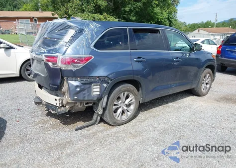 2015 Toyota Highlander Le Plus V6 from USA, damaged, VIN 5TDBKRFH5FS163575